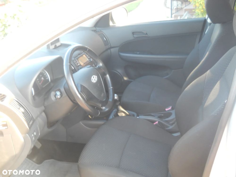 Hyundai i30 1.4 Comfort - 5