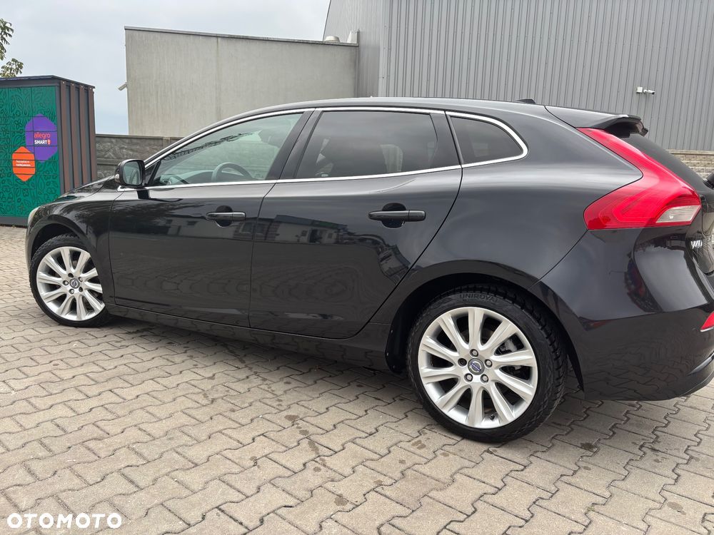 Volvo V40 D2 Momentum - 7