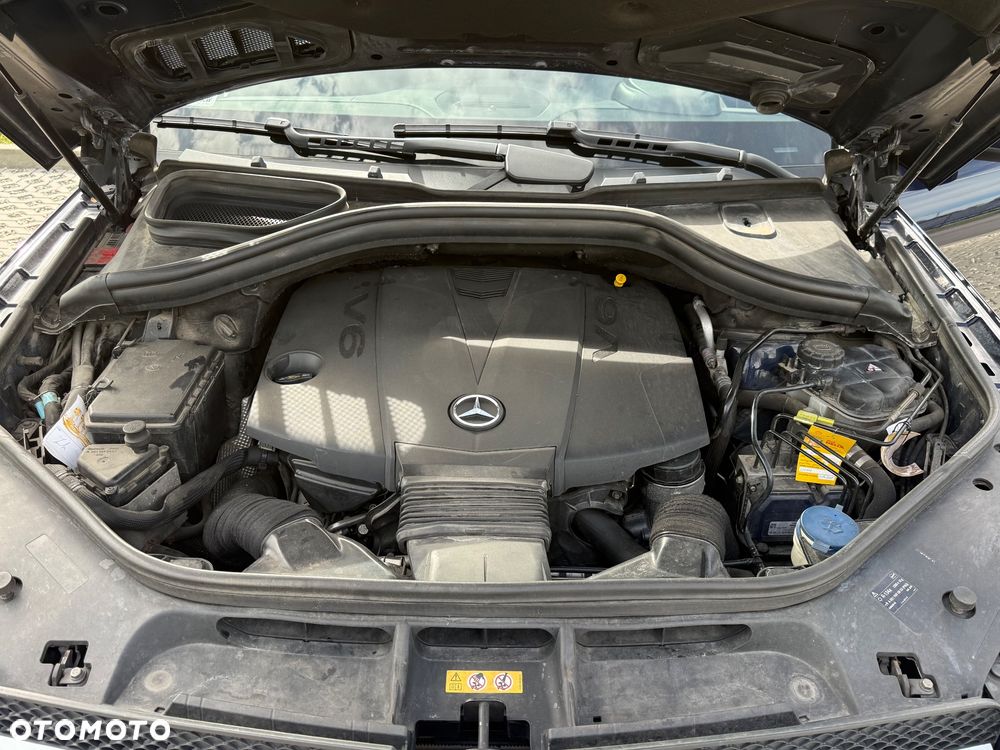 Mercedes-Benz GL - 18