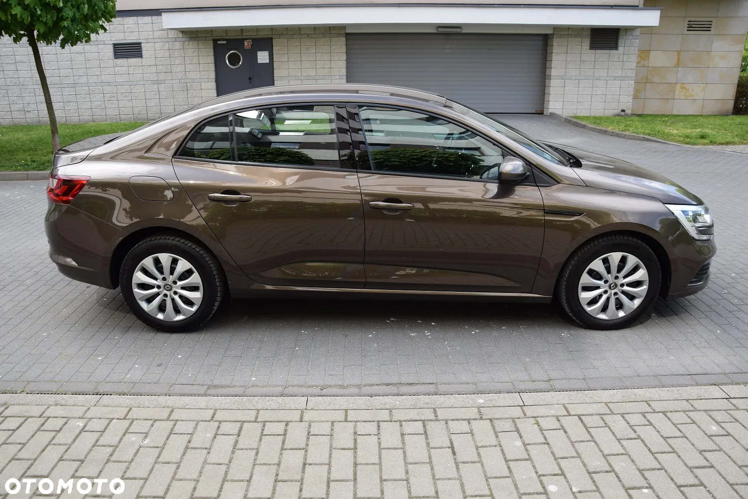 Renault Megane 1.6 SCe Business - 4
