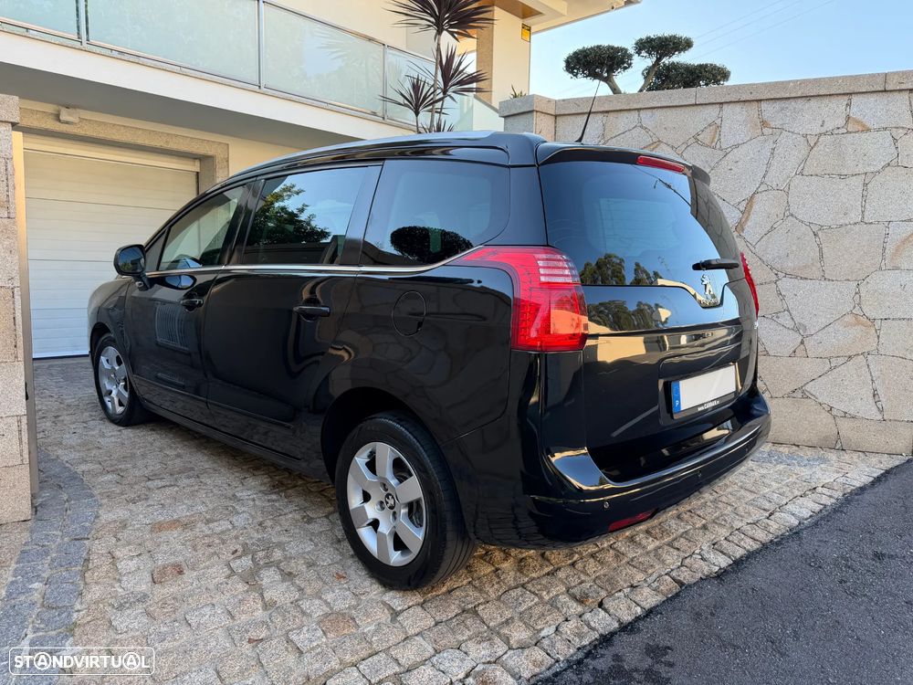 Peugeot 5008 1.6 HDi 7L Allure - 5