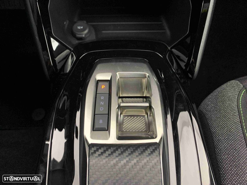 Peugeot e-2008 54 kWh Active - 4
