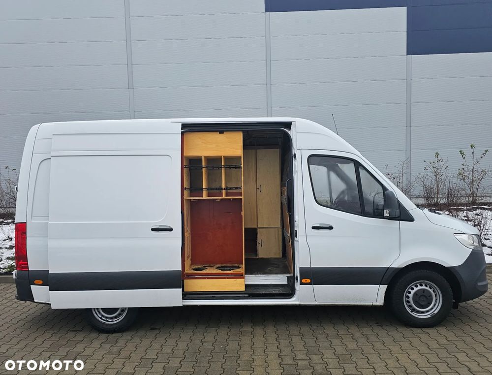 Mercedes-Benz SPRINTER - 3