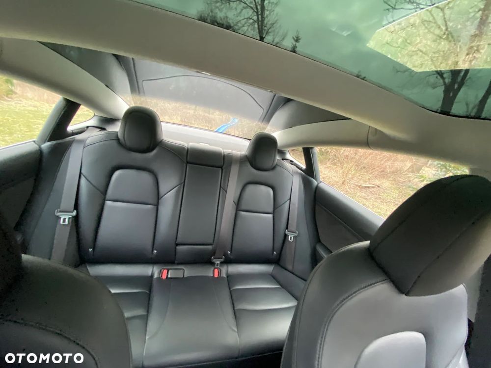 Tesla Model 3 Long Range RWD - 25