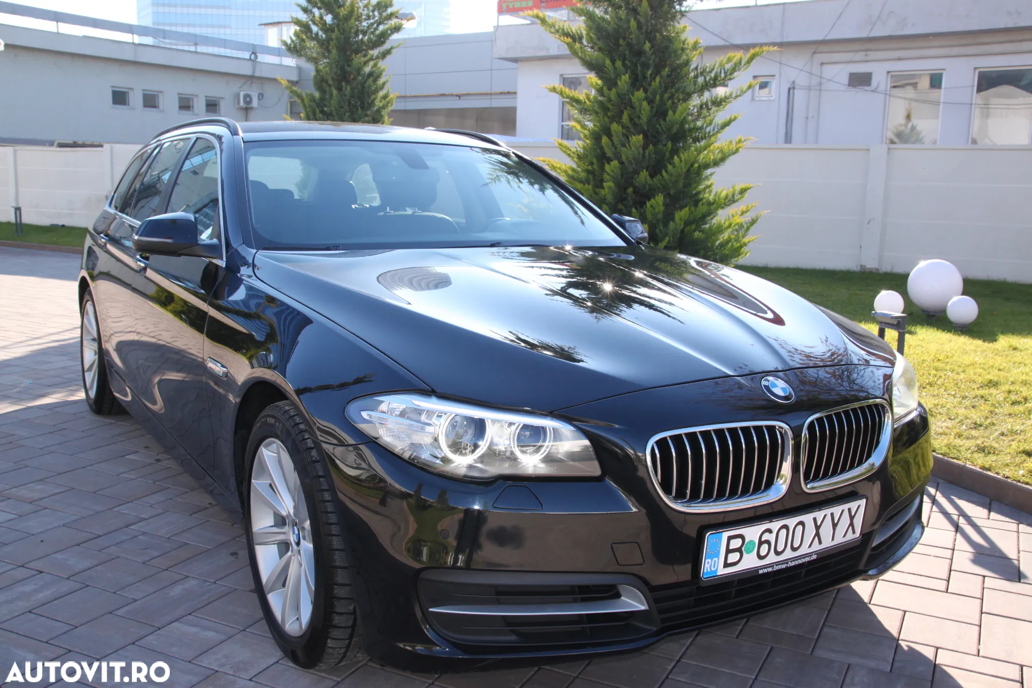 BMW Seria 5 520d xDrive - 39