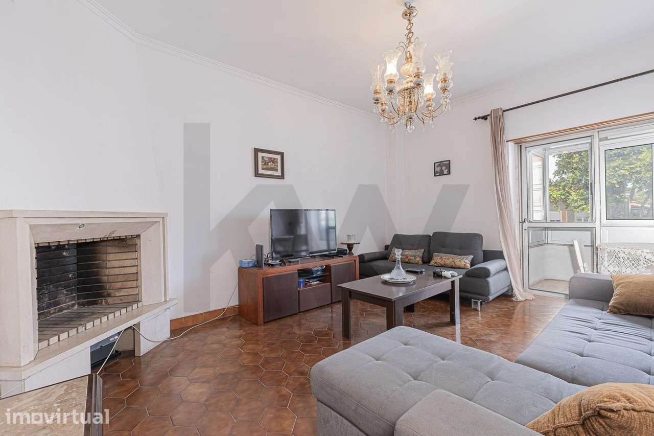 Apartamento T2 no Fogueteiro - Amora - Grande imagem: 2/32
