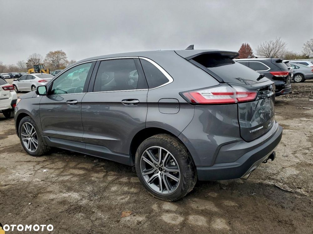 Ford Edge - 5