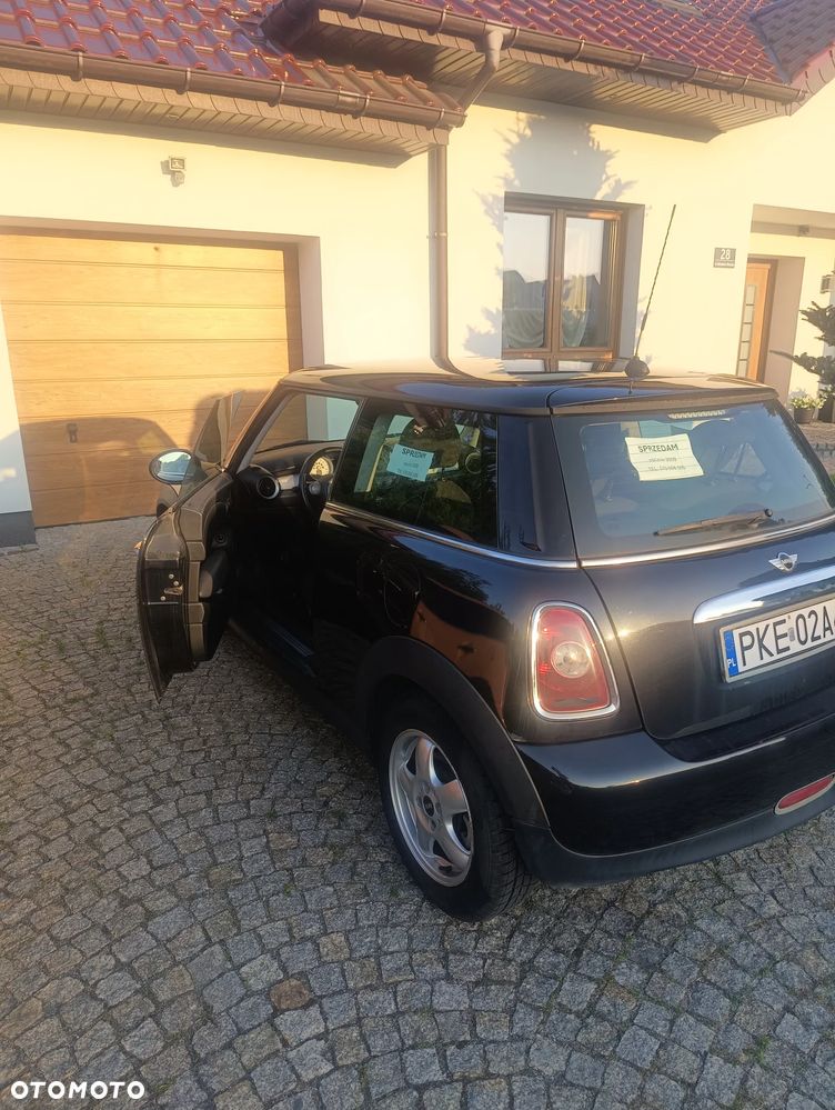 MINI ONE Standard - 8