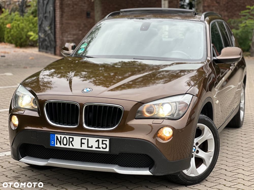 BMW X1 sDrive18i Sport Line - 38