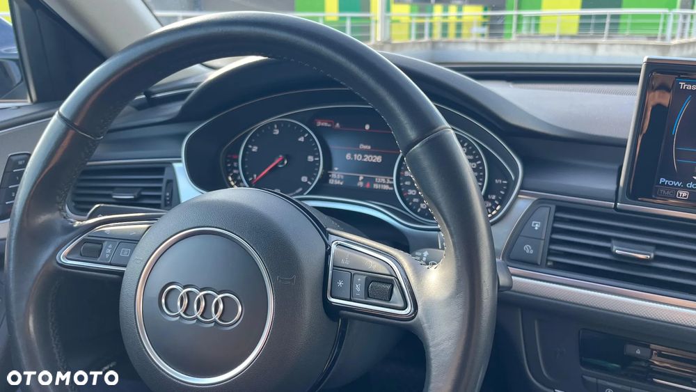 Audi A6 Avant - 16