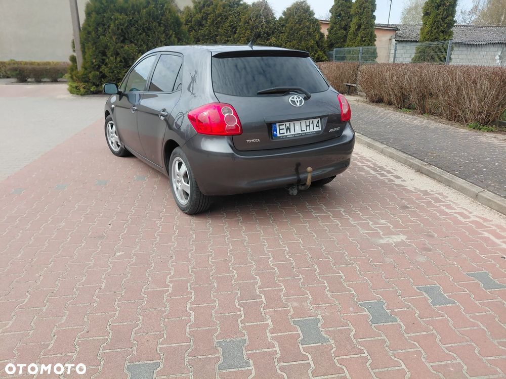 Toyota Auris 1.6 VVT-i Premium - 10