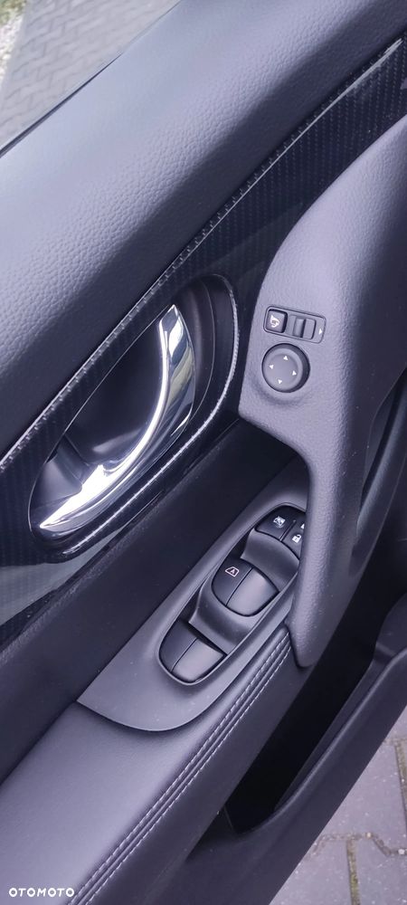 Nissan X-Trail 1.6 DIG-T Tekna - 21