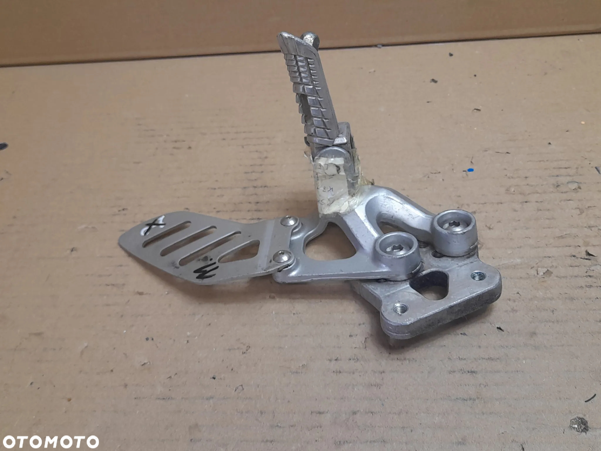Suzuki GSXR 600 750 k6 k7 SET LEWY KIEROWCY - 2