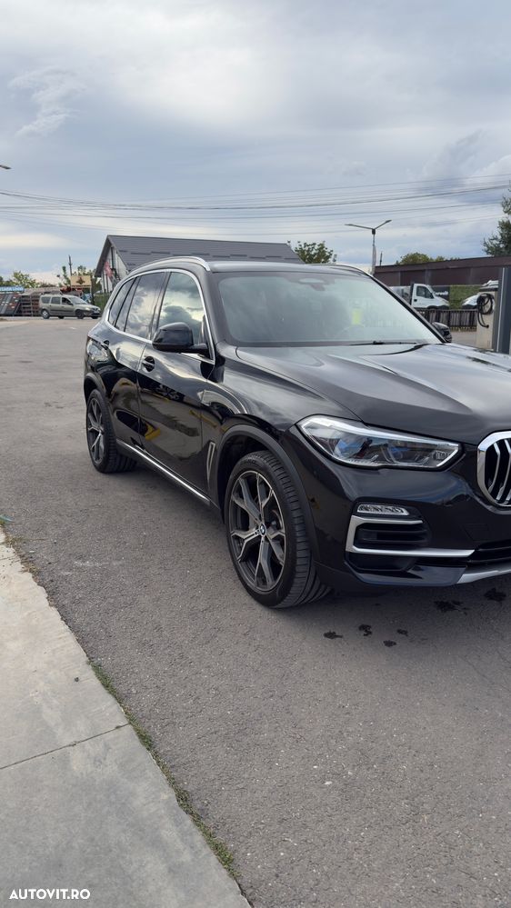 BMW X5 2020 — imagine 12