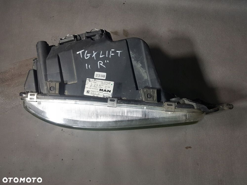 REFLEKTOR LAMPA PRZÓD PRZEDNIA PRAWA MAN TGX TGS EURO 6 81251016686 - 2