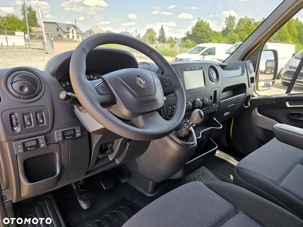 Renault MASTER 2,3 DCI 145 KONNA DOKA BRYGADÓWKA 6 OSOBOWA MAX BLASZAK L3H2 KLIMA 2 X WEBASTO KAMERA NAVIGACJA 179T/KM PRZEBIEGU GWARANCJA - 12