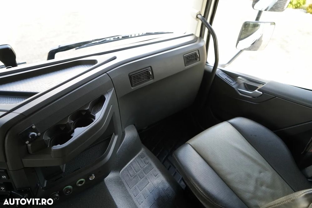 Volvo FMX 550 / 6x4 / BASCULATOR / BASCULANTĂ / HARDOX / HAYON HIDRAULIC / EURO 6 / - 33