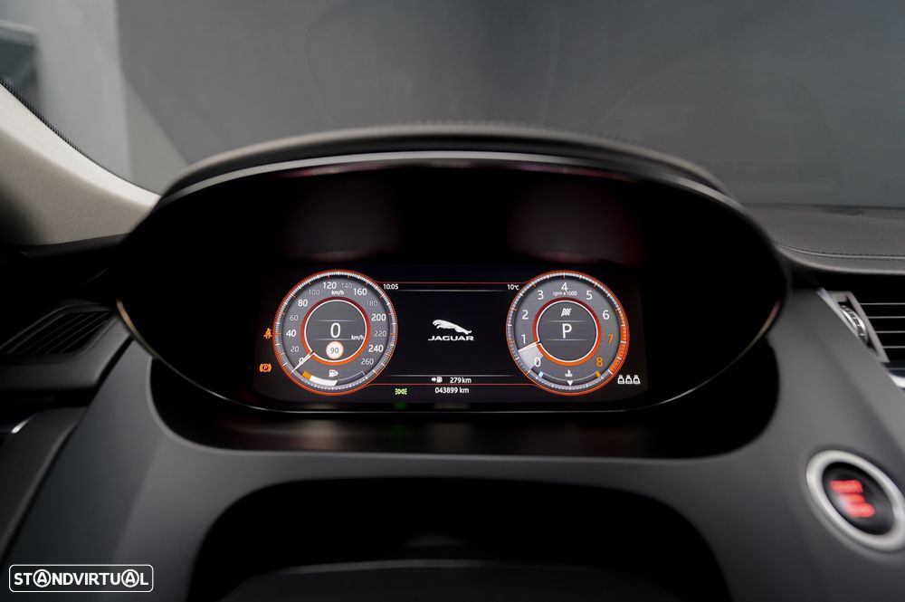 Jaguar E-Pace 2.0 P200 S AWD Aut. - 16