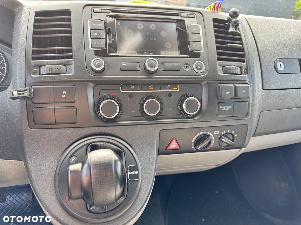 Volkswagen Transporter Multivan Lang DSG BMT Comfortline - 8