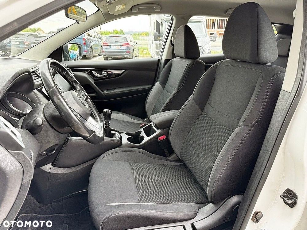 Nissan Qashqai 1.2 DIG-T N-Connecta - 11