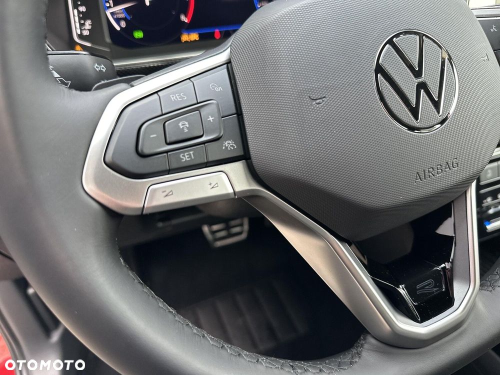 Volkswagen T-Cross - 27