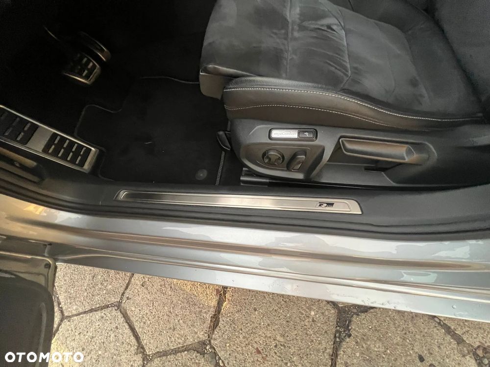 Volkswagen Arteon 2.0 TDI Bi-Turbo SCR 4Mot R-Line DSG - 14