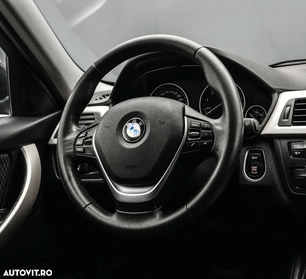 BMW Seria 3 - 18