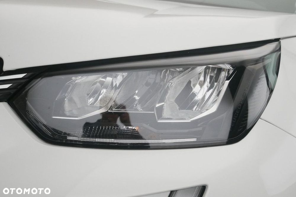 Peugeot 2008 1.2 PureTech Allure S&S - 13