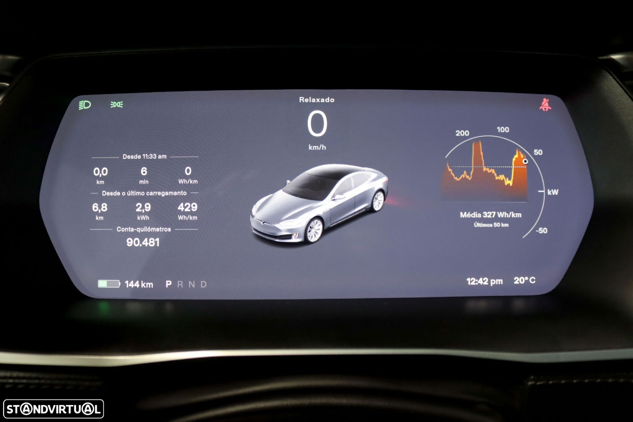 Tesla Model S - 19