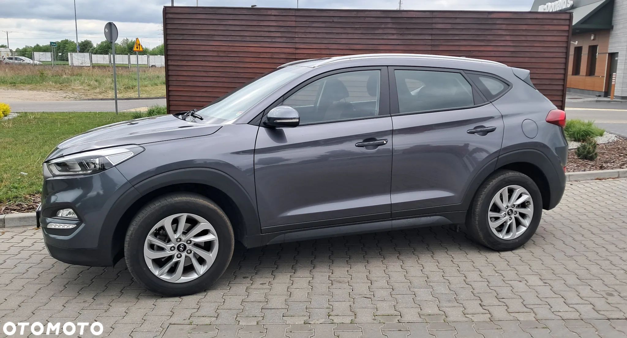 Hyundai Tucson - 1