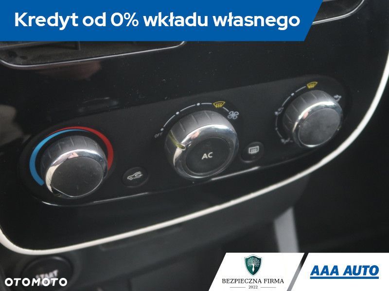 Renault Clio - 14