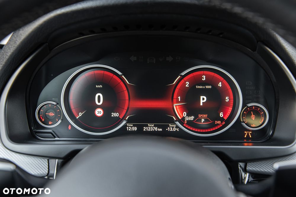 BMW X5 xDrive40d Sport-Aut - 28