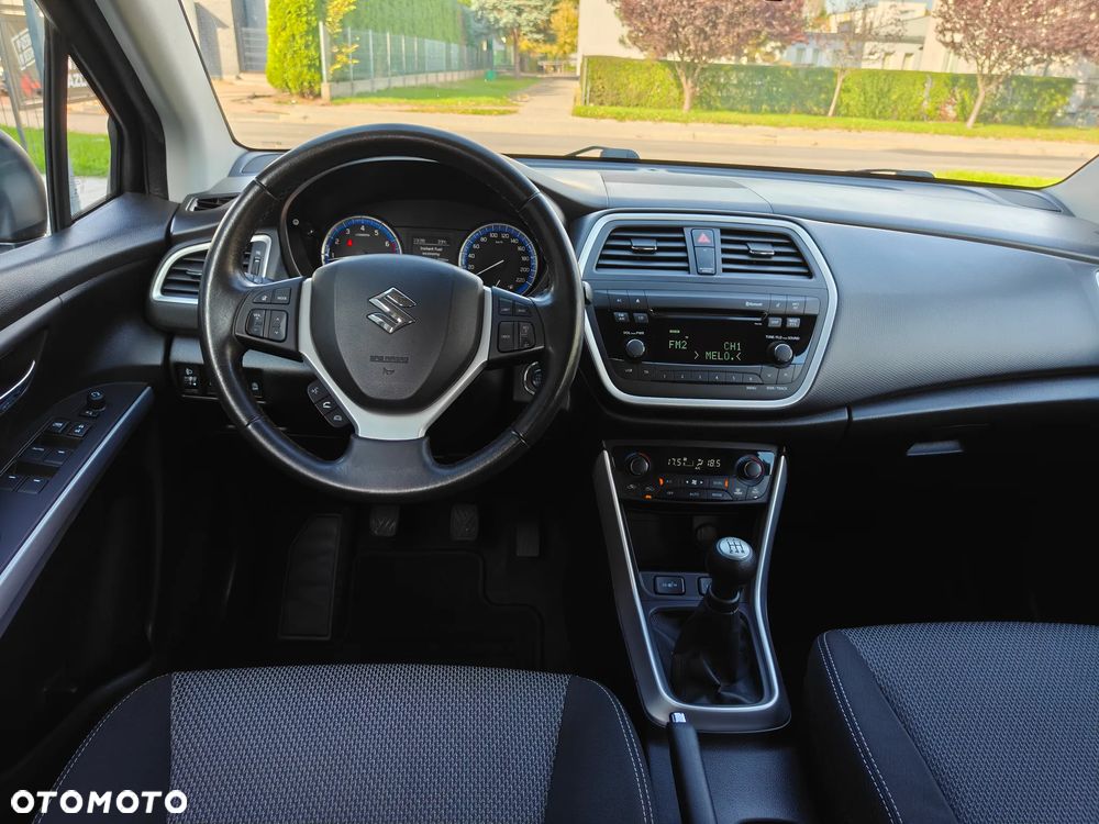 Suzuki SX4 S-Cross 2013