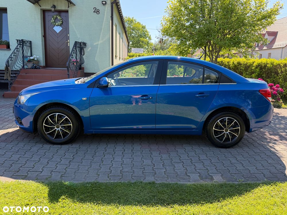 Chevrolet Cruze 1.8 LT+ - 2