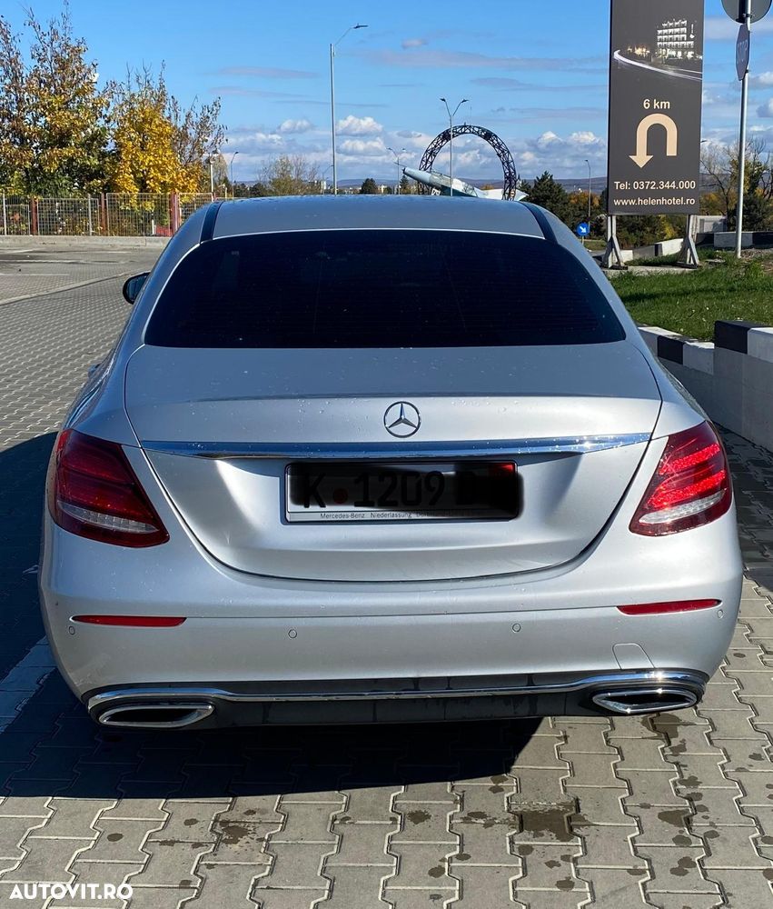 Mercedes-Benz E 220 d Aut. - 4