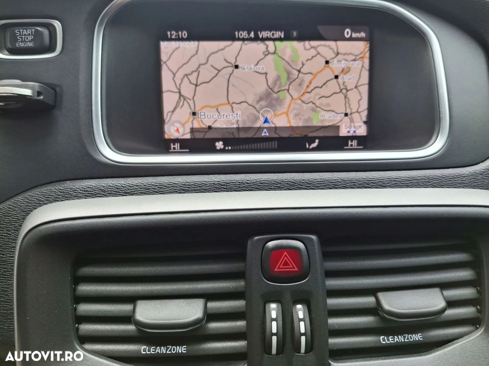 Volvo V40 - 8