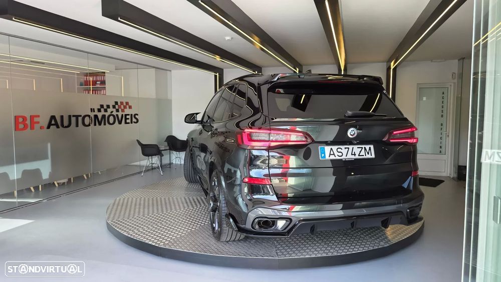 BMW X5 30 d xDrive Pack M 50 anos - 16