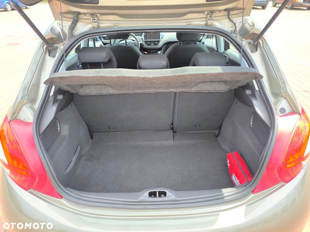 Peugeot 208 1.2 VTi Allure - 7