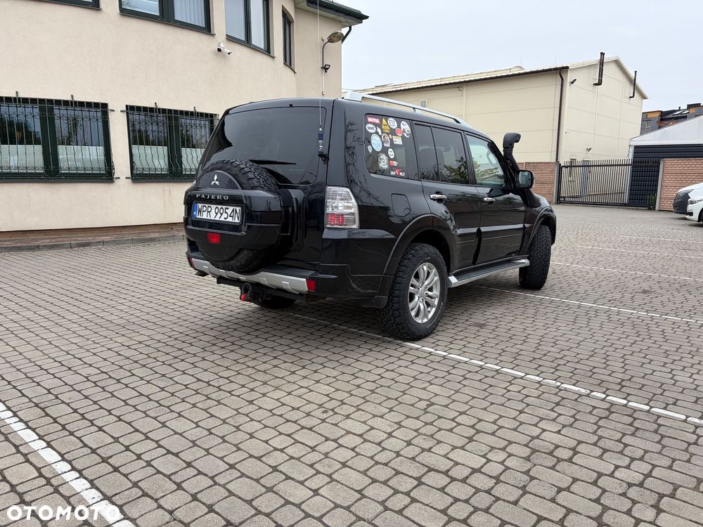 Mitsubishi Pajero 3.2 DID Instyle - 10