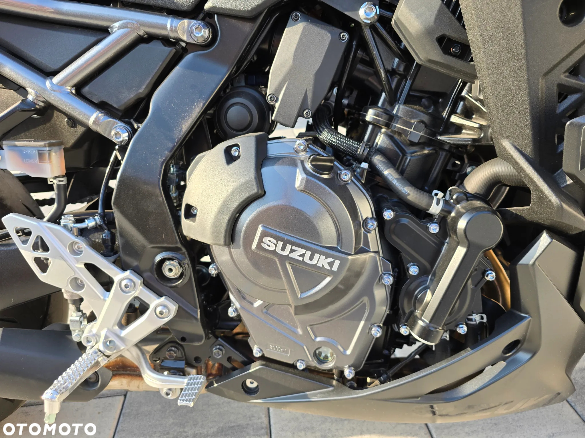 Suzuki GSX-R - 8