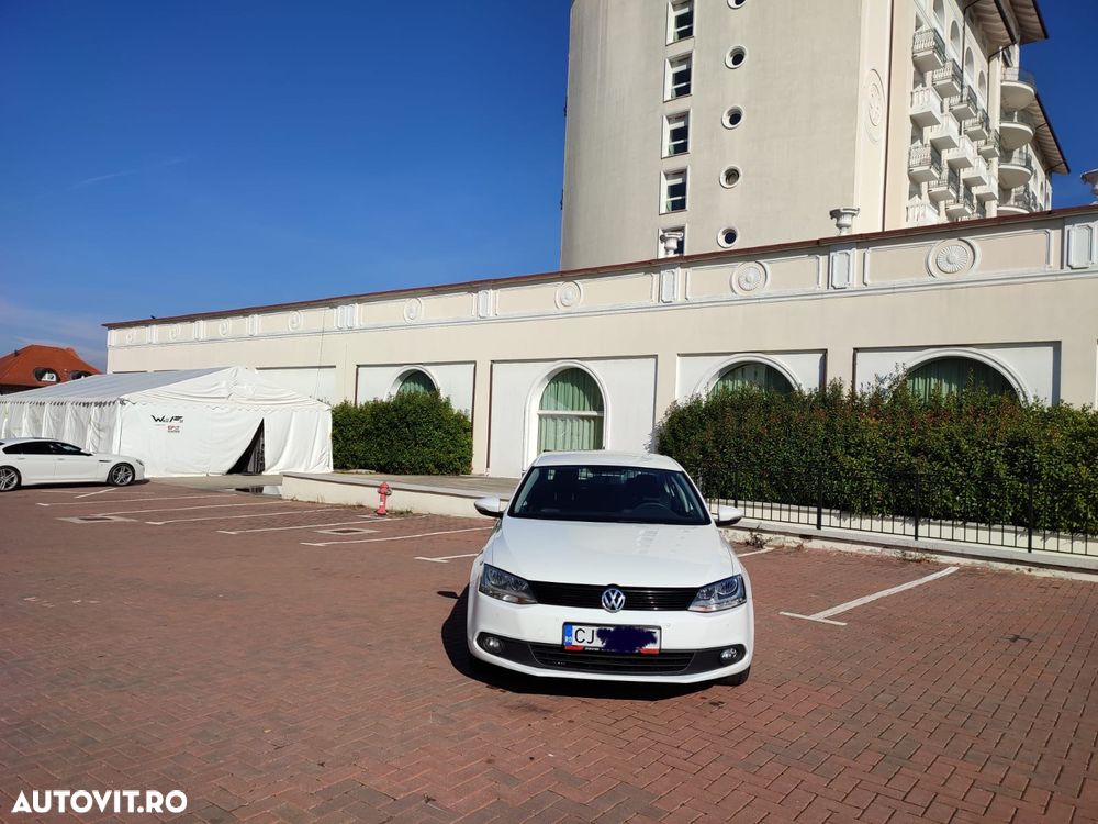 Volkswagen Jetta 1.2 TSI Trendline - 8