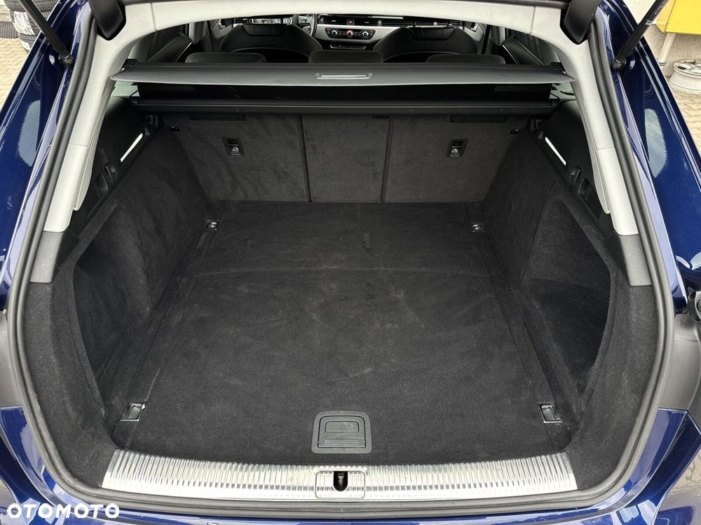 Audi A4 Avant 35 TDI mHEV S tronic - 31