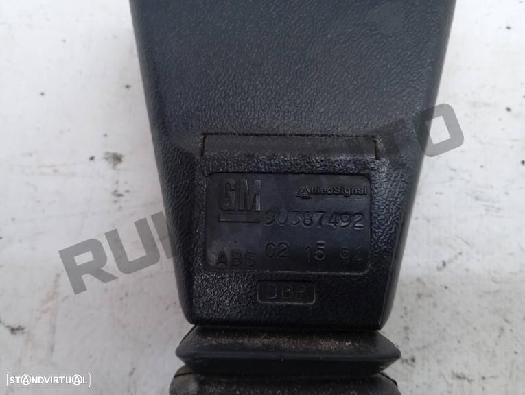 Pré-tensor Direito 9038_7492 Opel Corsa B [1993_2000] 1.4 I - 3