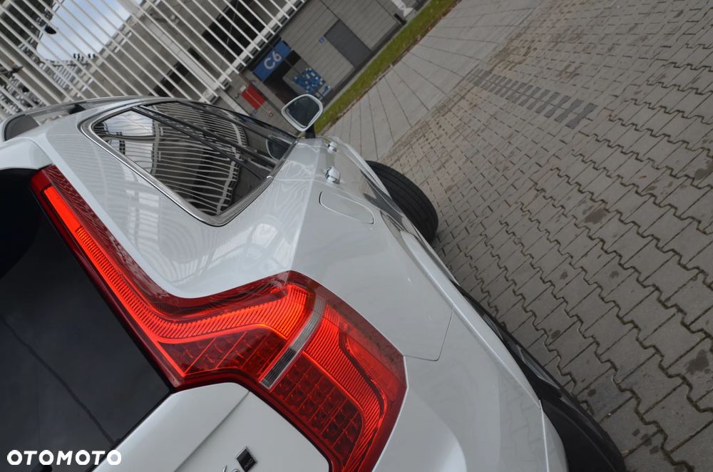 Volvo XC 90 T6 AWD Momentum - 12