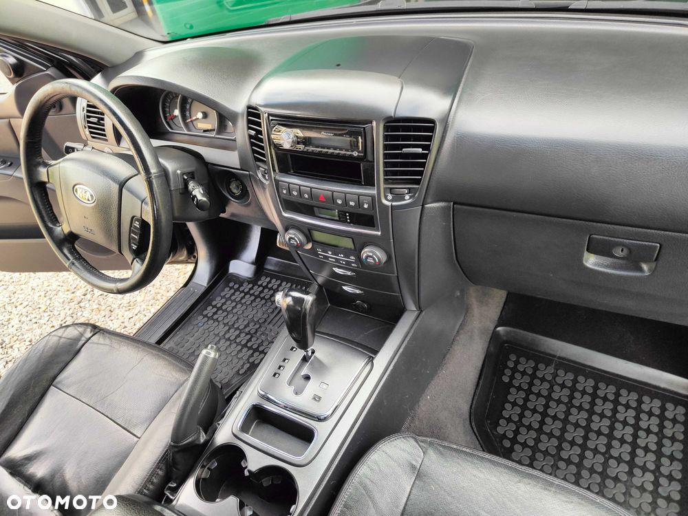 Kia Sorento - 7