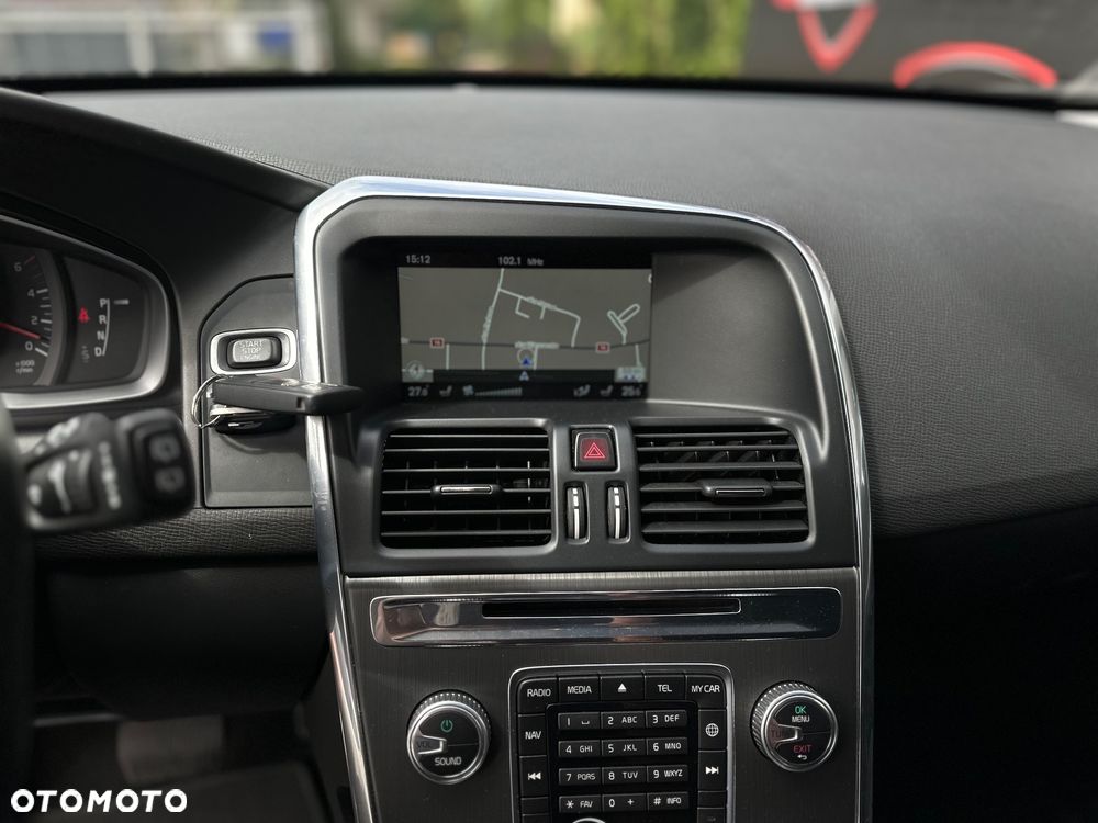 Volvo XC 60 - 23