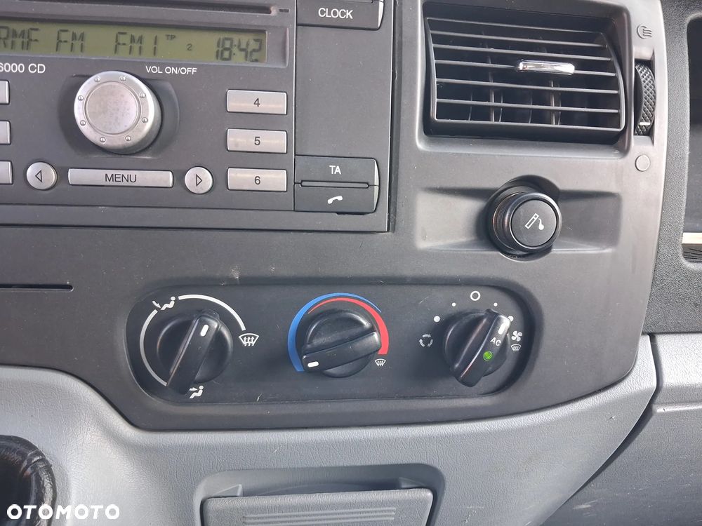 Ford Transit - 15