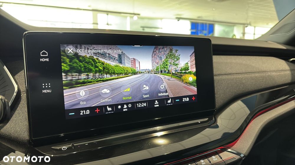 Skoda Octavia 1.5 TSI ACT Sportline - 24