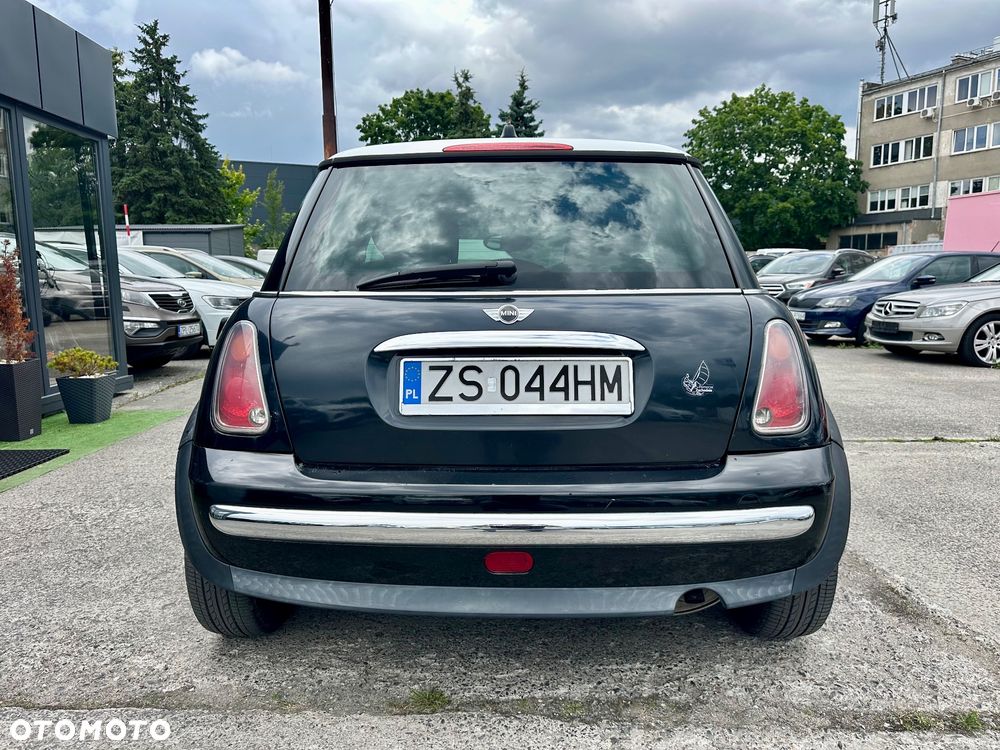 MINI ONE D - 6