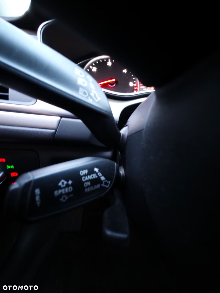 Audi A6 Avant 2.0 TDI ultra S tronic - 30